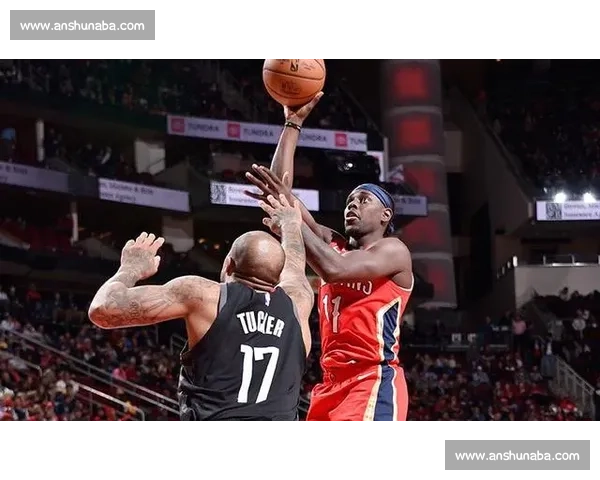 比塞克强硬回应转会传闻:专注当下,让流言随风而散 比塞克强硬回应转会传闻:专注当下,让流言随风而散